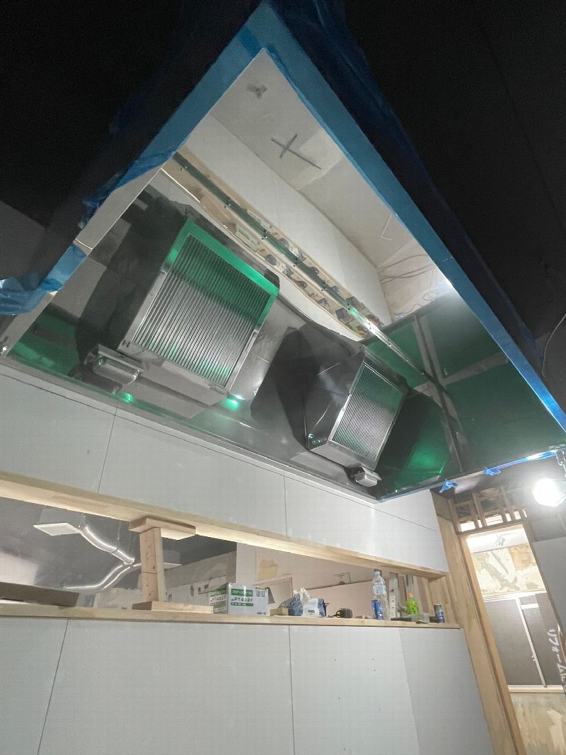 福岡市南区【鉄板焼き店】排煙ダクト工事(写真11)