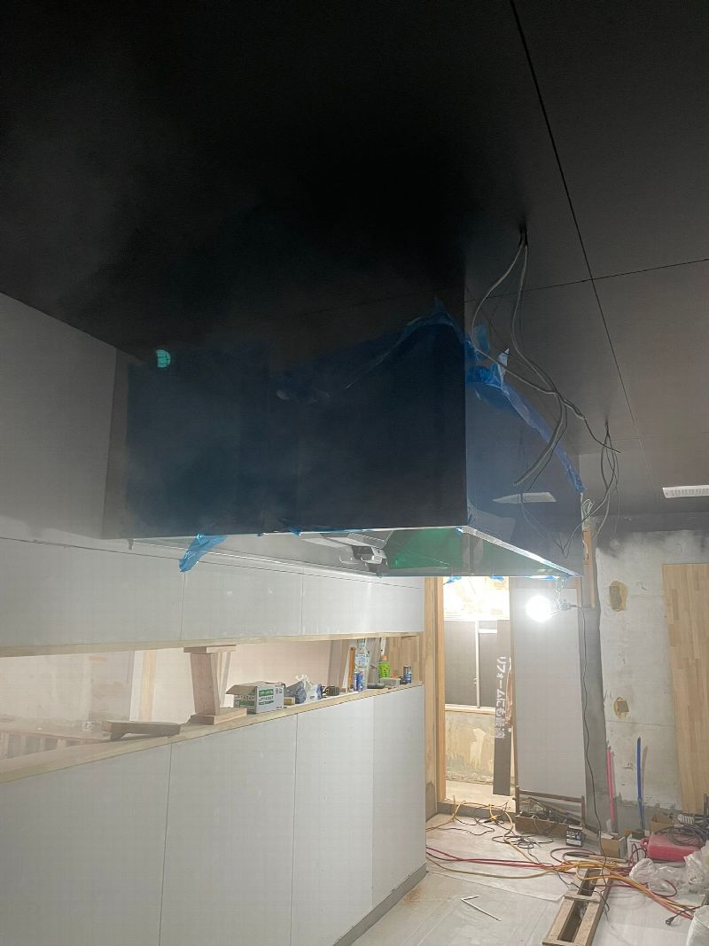 福岡市南区【鉄板焼き店】排煙ダクト工事(写真10)
