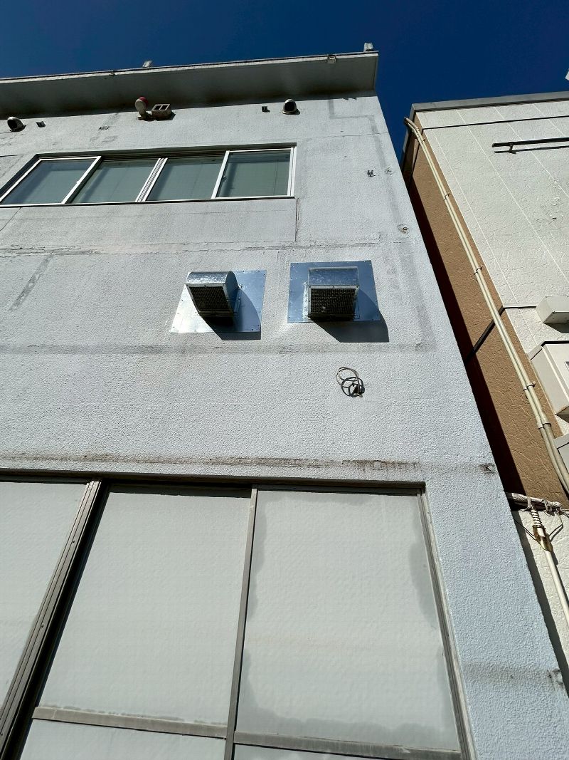 中洲川端・商店街での厨房排煙ダクト＆断熱工事が完了しました！（写真12）