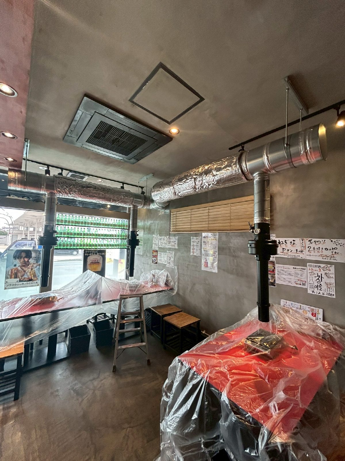 糸島市の焼肉店様の結露防止対策工事（写真1）