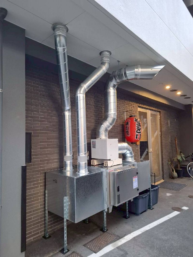平尾の人気店に消煙機を設置しました！（写真6）