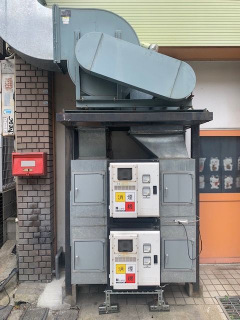 福岡市中央区-集塵機（消煙機）による煙対策-焼鳥八朔様（写真2）