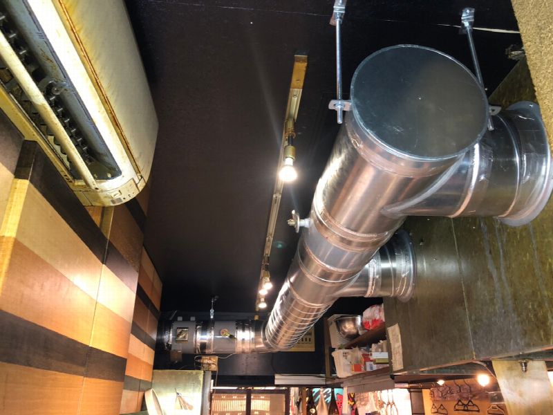 福岡市早良区西新の焼き鳥店-ダクト工事（写真4）